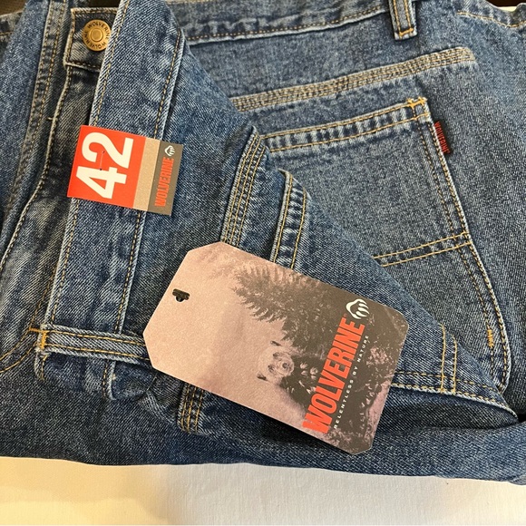 NWT Wolverine Denim Carpenter Work Shorts. Stonewashed Blue. Size 42. - Picture 2 of 6